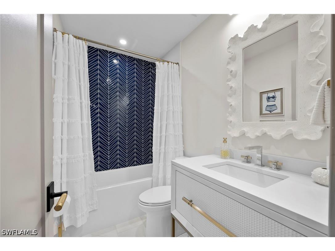 392 7th Avenue S #4 Naples FL 34102 226020882 image22