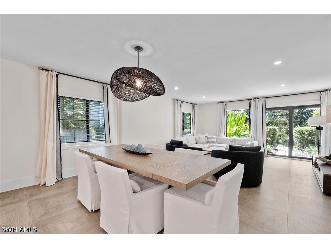 392 7th Avenue S #4 Naples FL 34102 226020882 image9