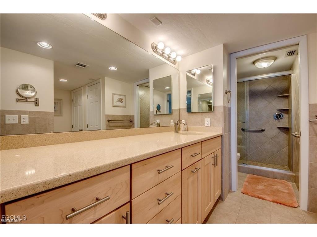 392 Estero Boulevard #305 Fort Myers Beach FL 33931 2025019798 image10