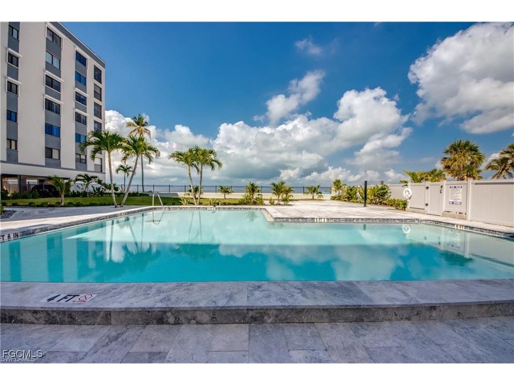 392 Estero Boulevard #305 Fort Myers Beach FL 33931 2025019798 image2