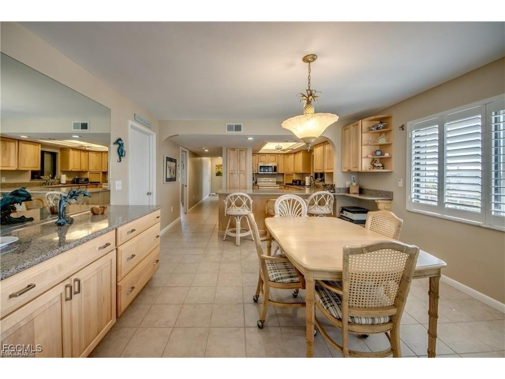 392 Estero Boulevard #305 Fort Myers Beach FL 33931 2025019798 image6
