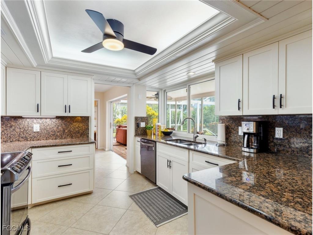 392 Snow Drive Fort Myers FL 33919 2026001032 image26