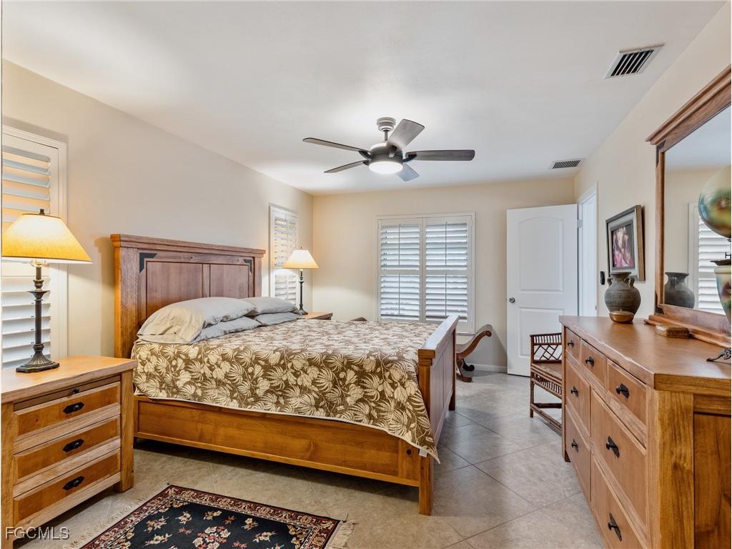 392 Snow Drive Fort Myers FL 33919 2026001032 image35