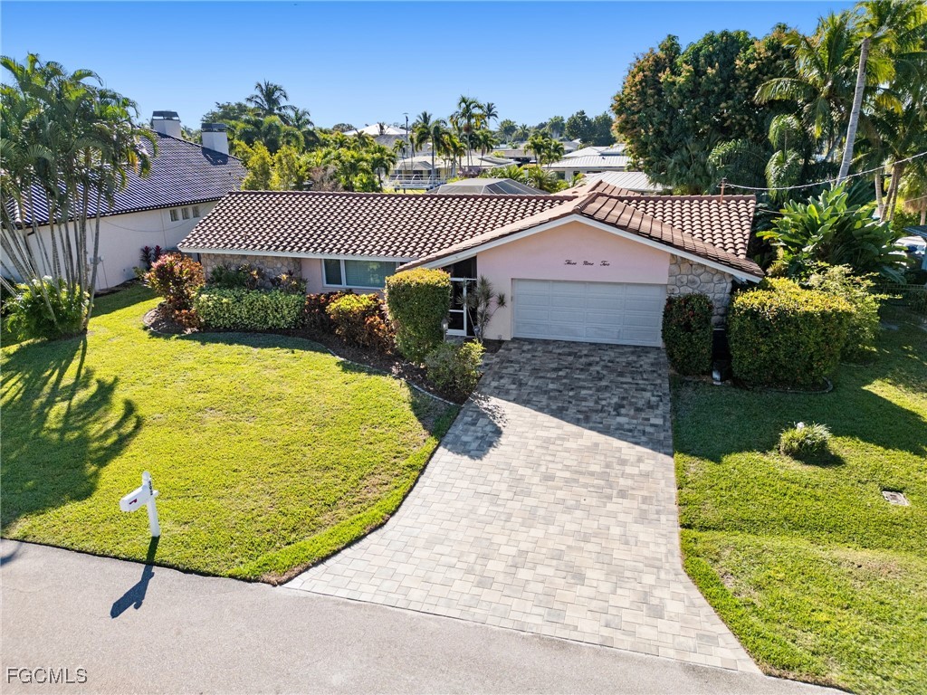 392 Snow Drive Fort Myers FL 33919 2026001032 image49