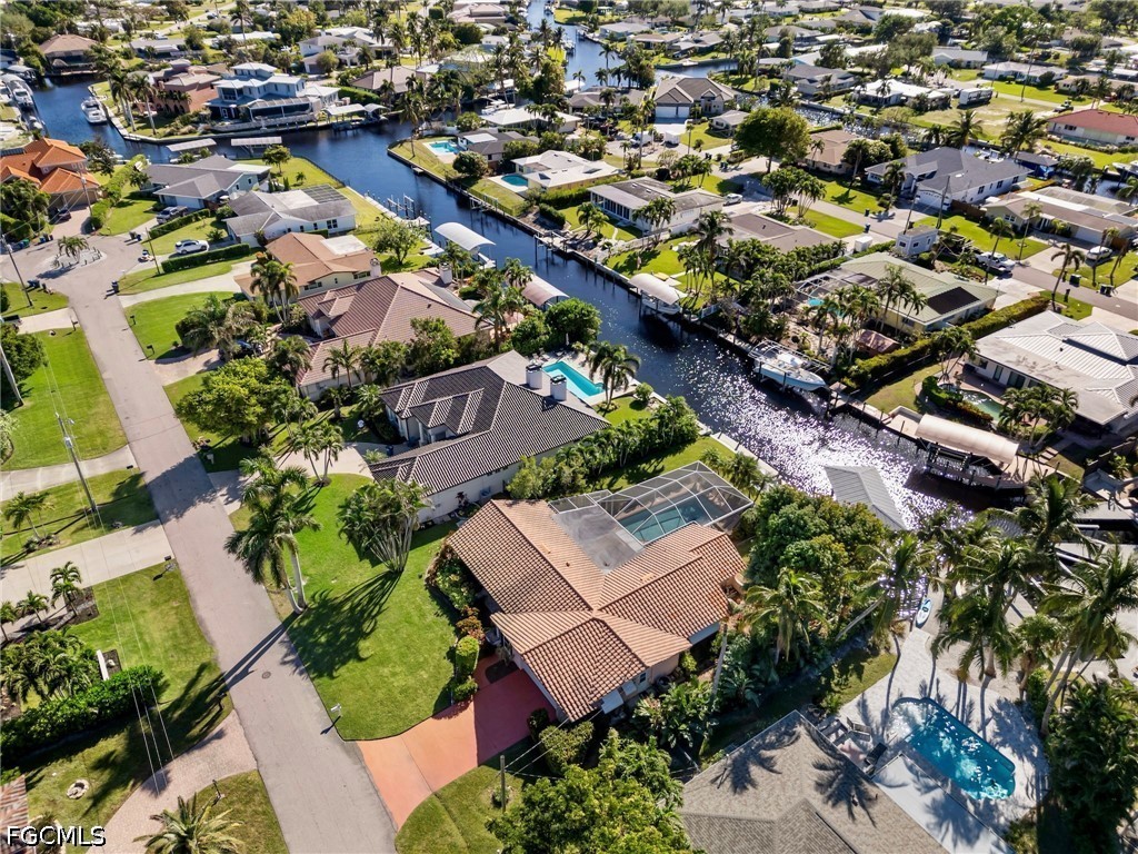 392 Snow Drive Fort Myers FL 33919 2026024222 image43