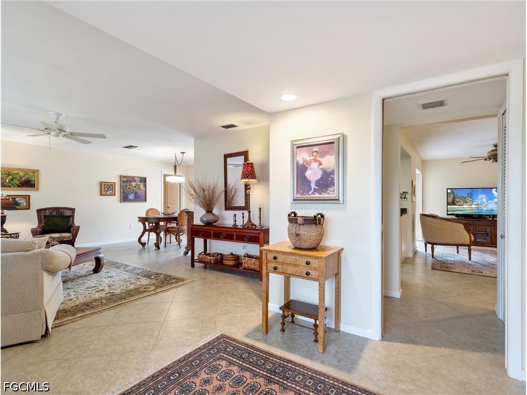 392 Snow Drive Fort Myers FL 33919 2026024222 image5