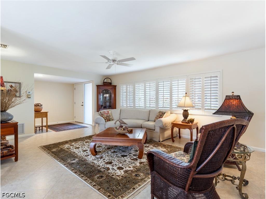 392 Snow Drive Fort Myers FL 33919 2026024222 image8