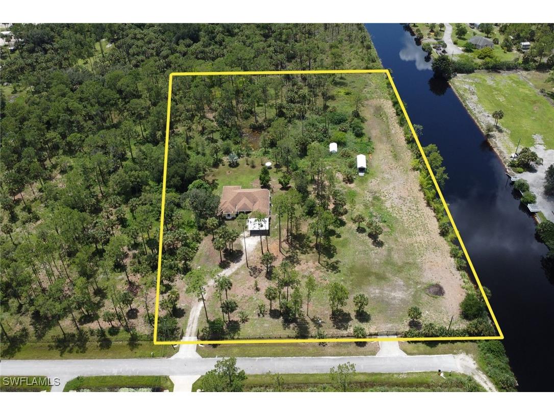 3920 14th Ave Se Naples FL 34117 224067328 image1