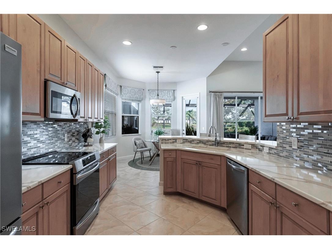 3920 Lakeview Isle Court Fort Myers FL 33905 224097015 image10