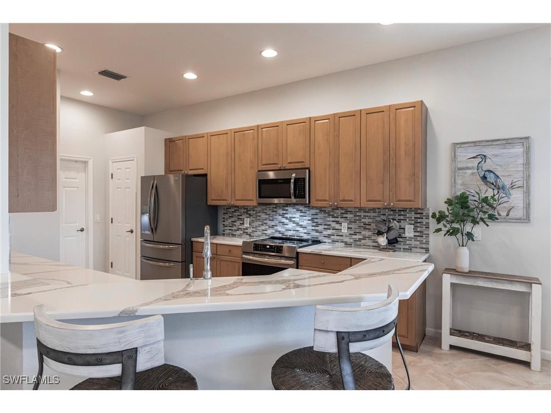 3920 Lakeview Isle Court Fort Myers FL 33905 224097015 image11