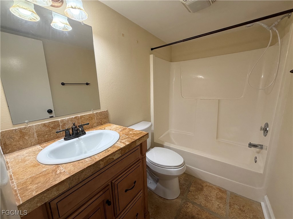 3920 Orange Grove Boulevard #3 North Fort Myers FL 33903 2025016618 image20