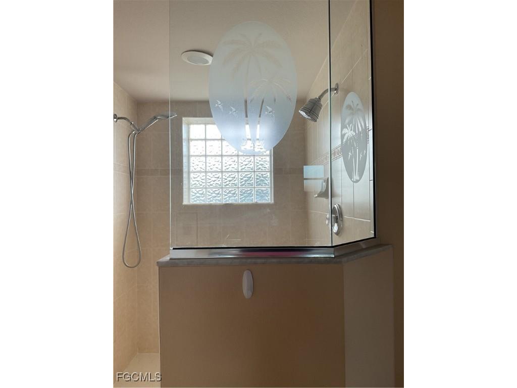 3920 SE 2nd Place Cape Coral FL 33904 2025024260 image24