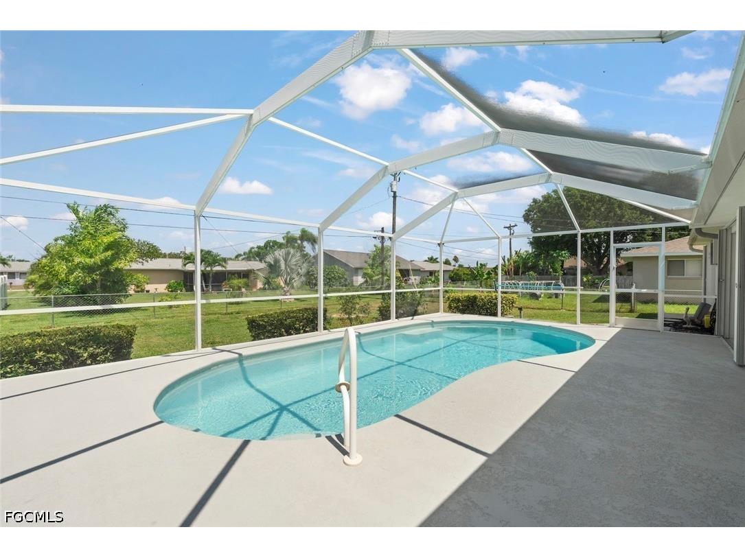 3920 SE 2nd Place Cape Coral FL 33904 2026027050 image43