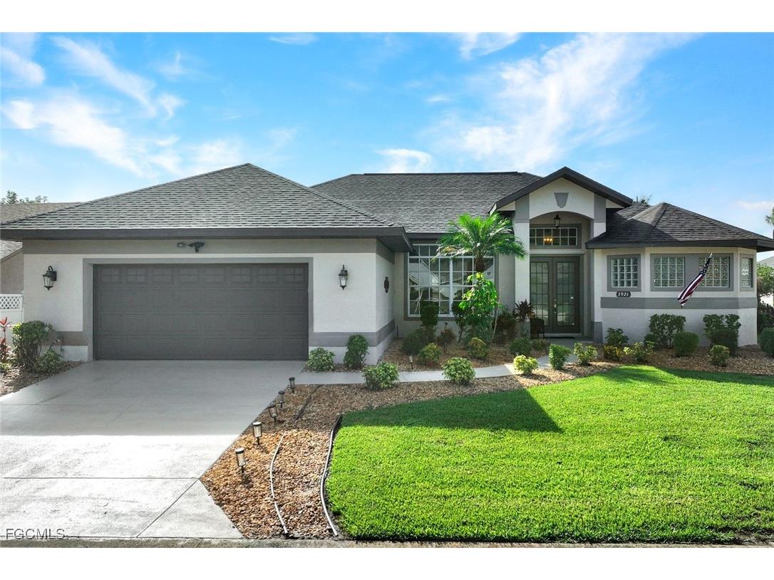 3921 Preserve Way Estero FL 33928 2025014431 image1