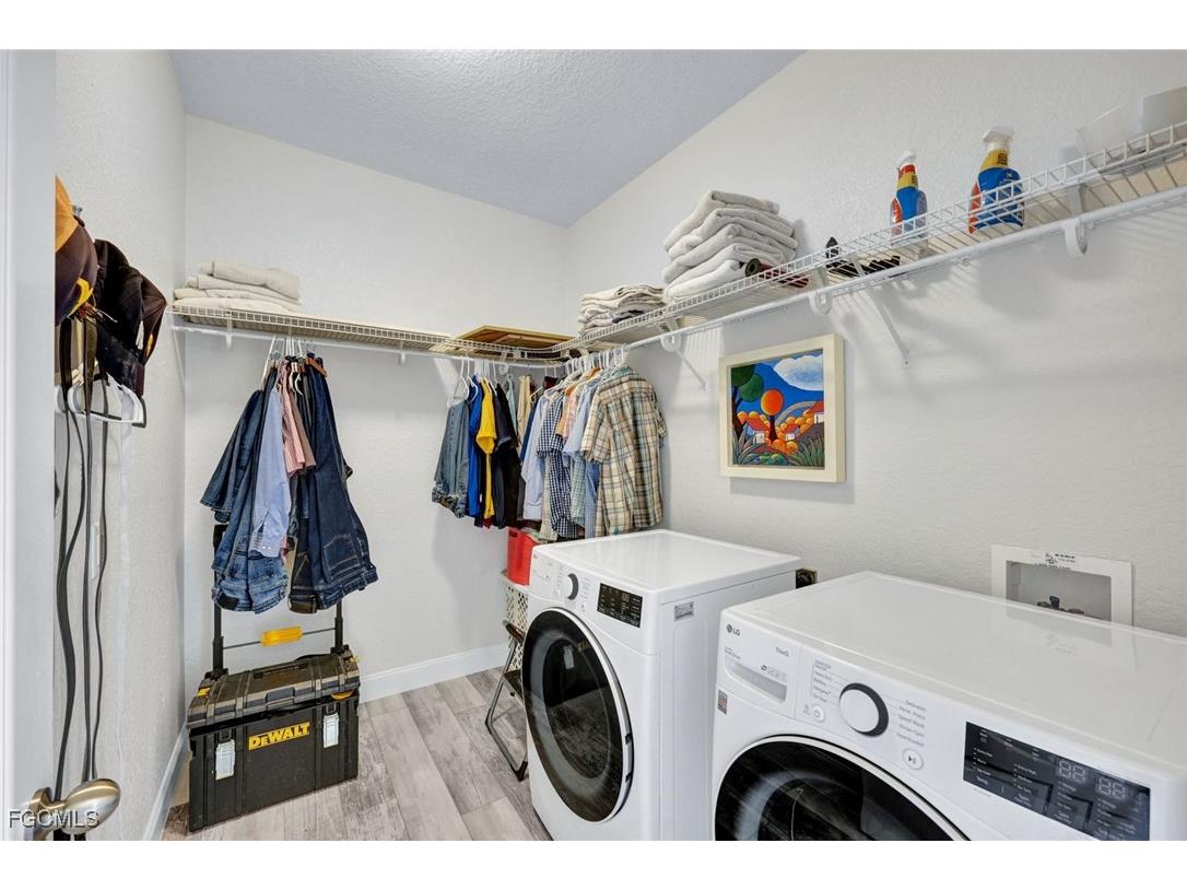 3921 Preserve Way Estero FL 33928 2025014431 image19