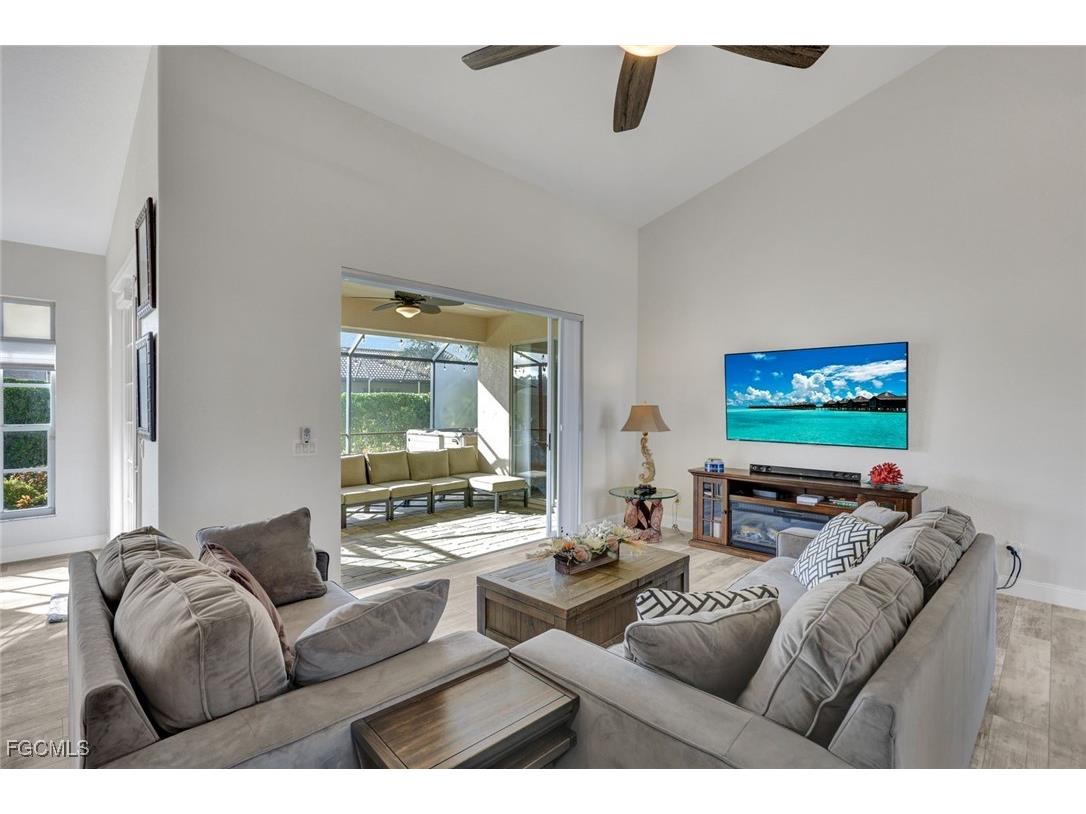 3921 Preserve Way Estero FL 33928 2025014431 image4