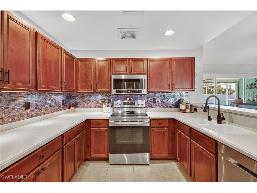 3922 20th Street W Lehigh Acres FL 33971 225074596 image8