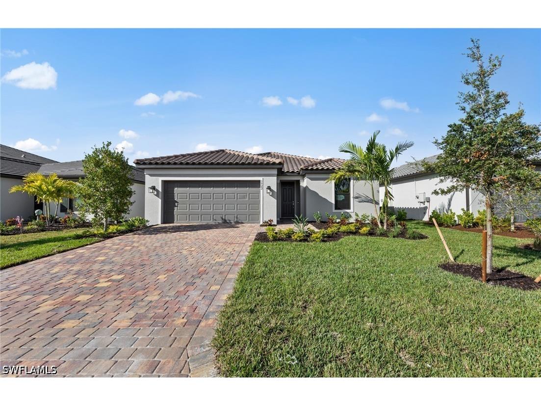 3922 E Hampton Circle Alva FL 33920 225077128 image1