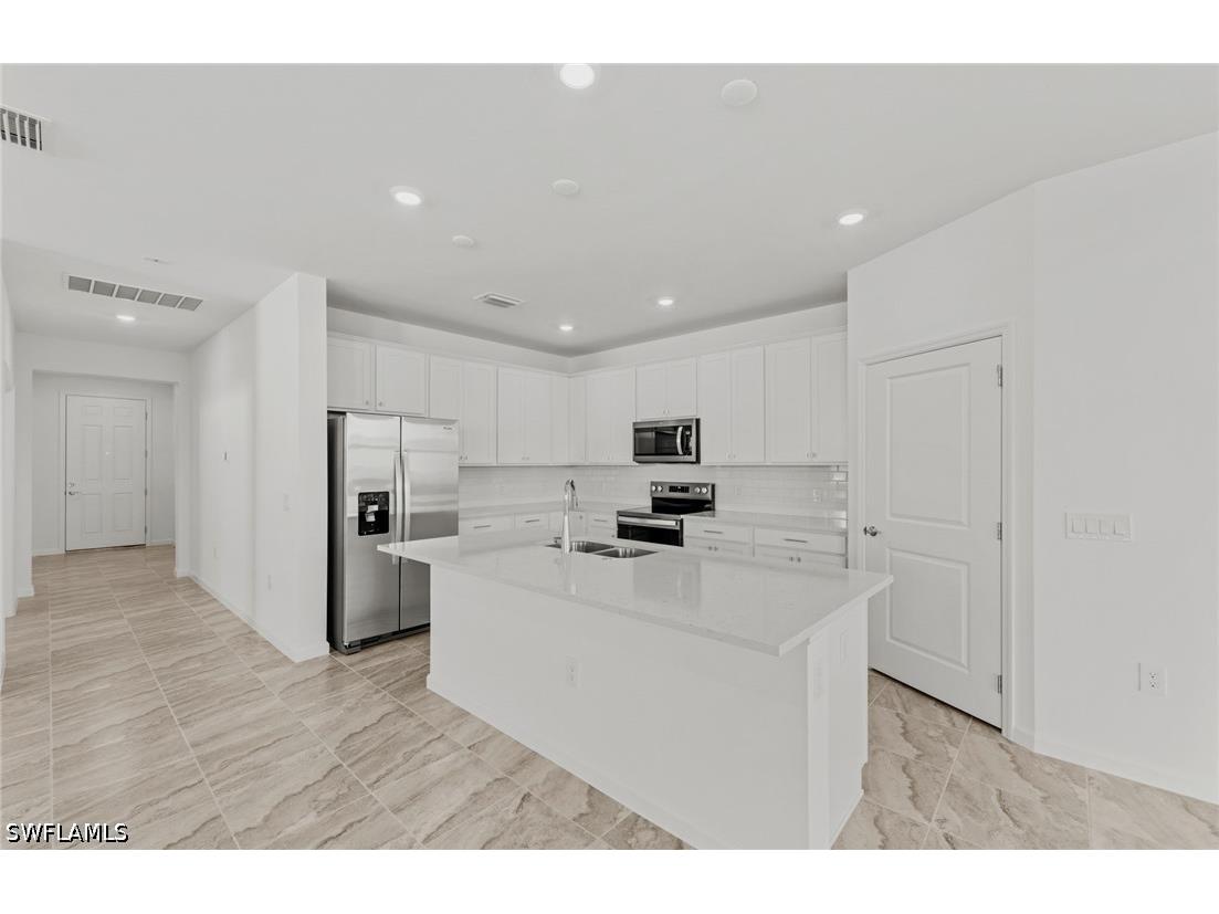 3922 E Hampton Circle Alva FL 33920 225077128 image19