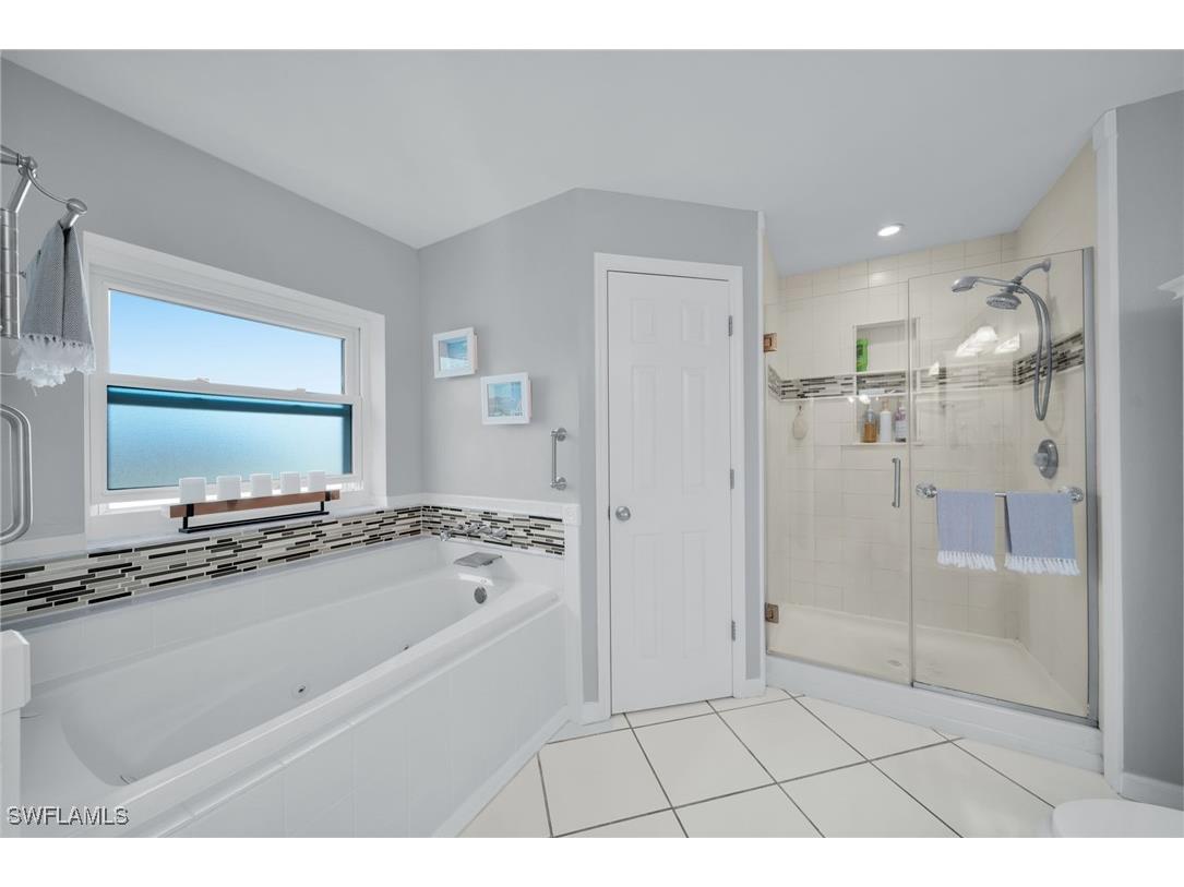 3922 NE 23rd Place Cape Coral FL 33909 225077145 image16