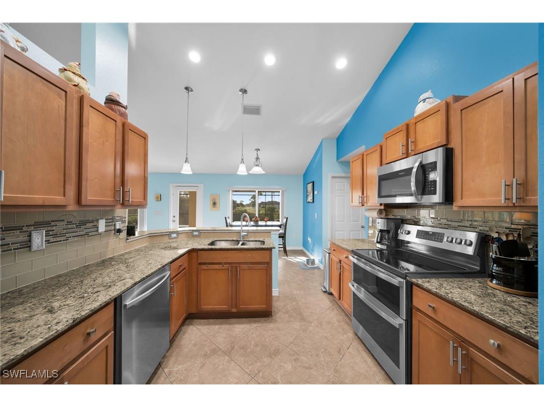 3922 NE 23rd Place Cape Coral FL 33909 225077145 image5