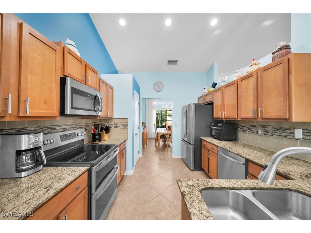 3922 NE 23rd Place Cape Coral FL 33909 225077145 image6