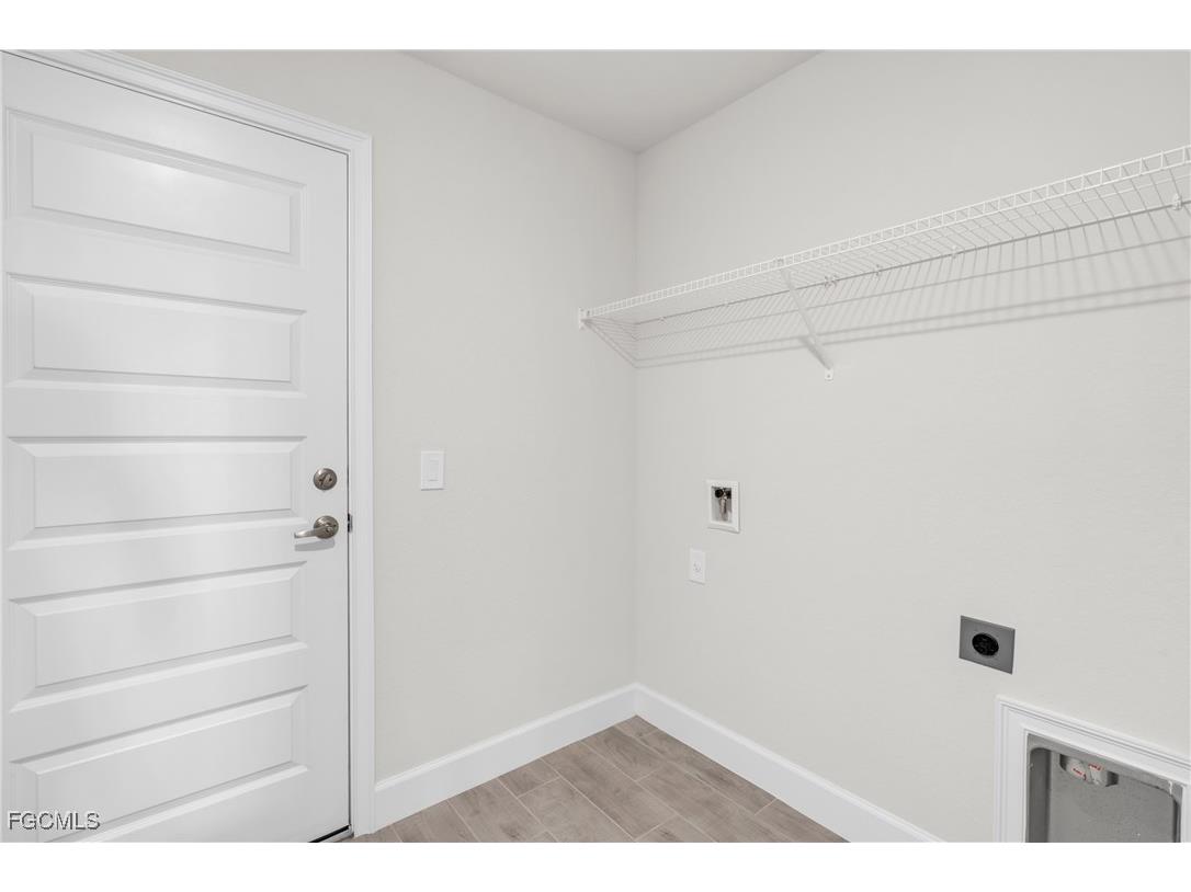 3922 NW 40th Terrace Cape Coral FL 33993 225050384 image5