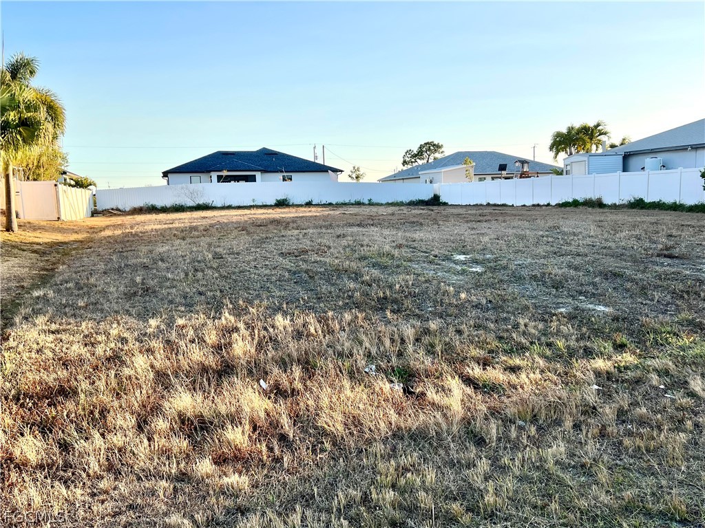 3922 NW 41st Street Cape Coral FL 33993 2026008101 image1