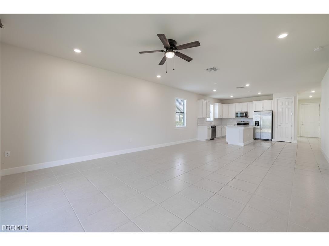 3922 Spotted Eagle Way Fort Myers FL 33966 2026011896 image11