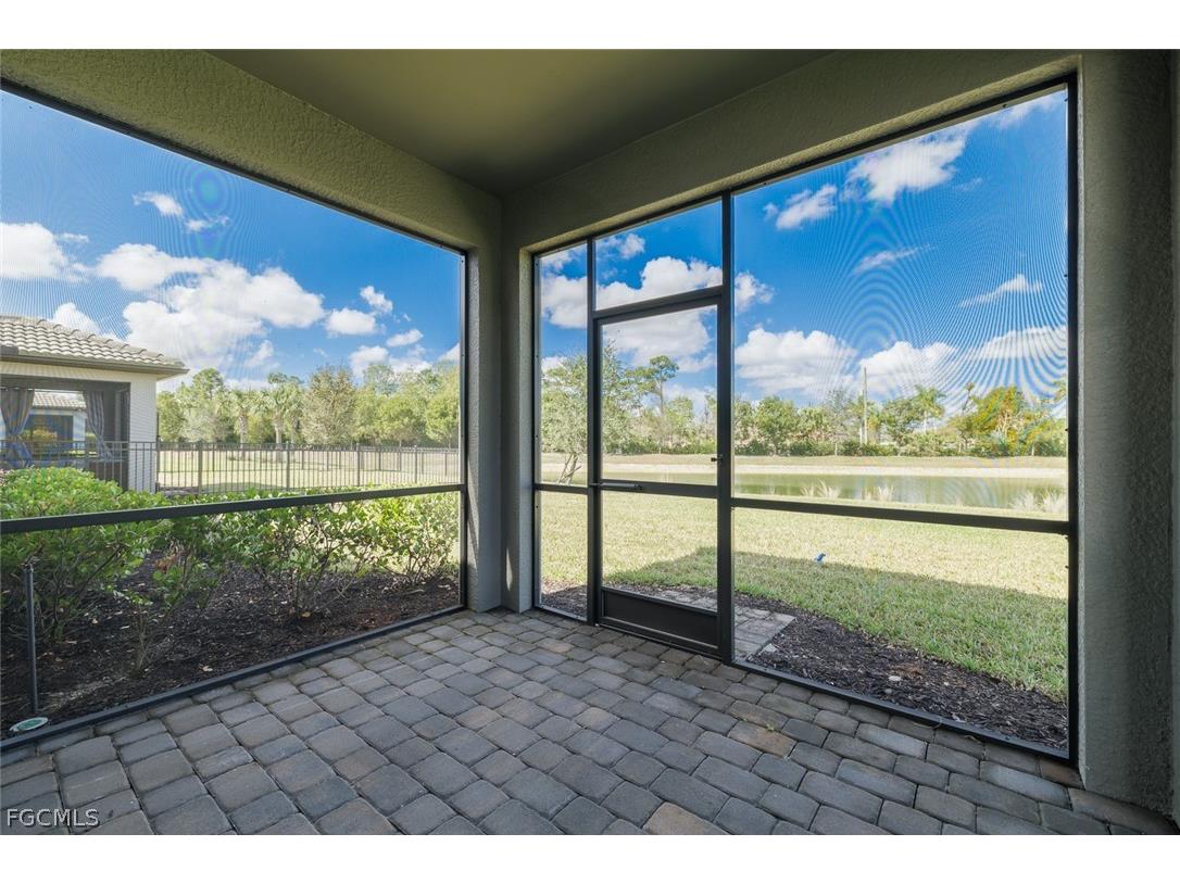 3922 Spotted Eagle Way Fort Myers FL 33966 2026011896 image2