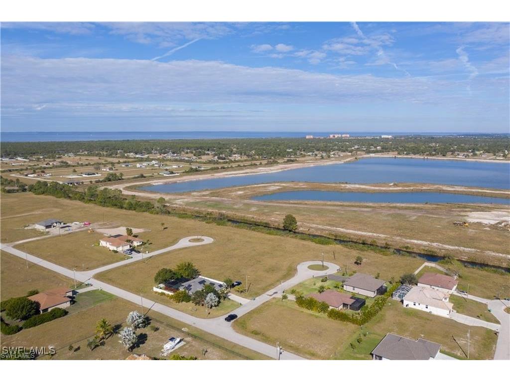 3923 NW 33rd Place Cape Coral FL 33993 225079614 image1