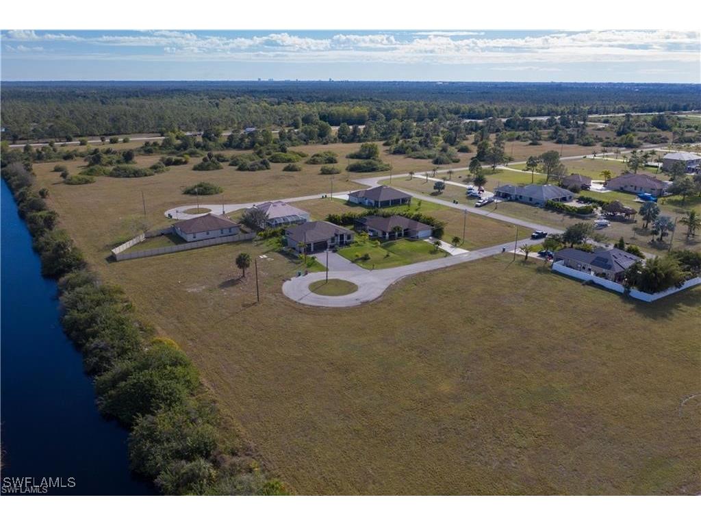 3923 NW 33rd Place Cape Coral FL 33993 225079614 image11