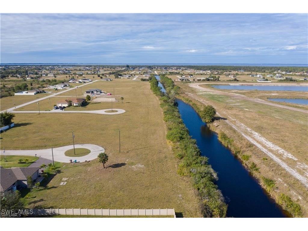 3923 NW 33rd Place Cape Coral FL 33993 225079614 image8