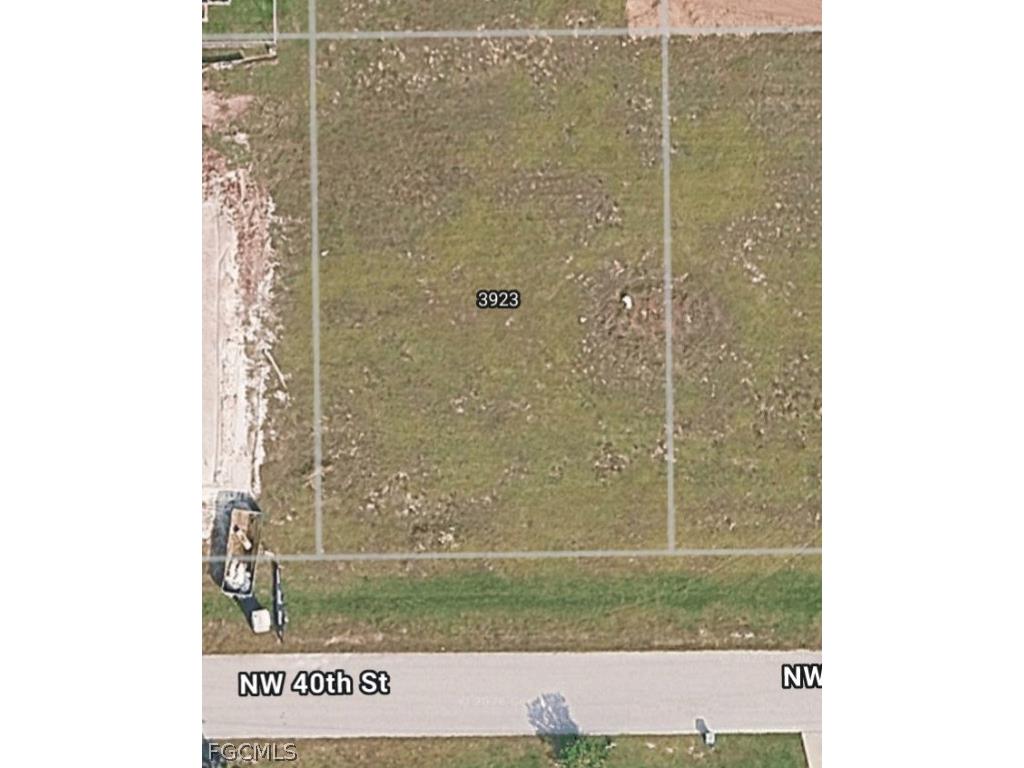 3923 NW 40th Street Cape Coral FL 33993 2026011878 image1