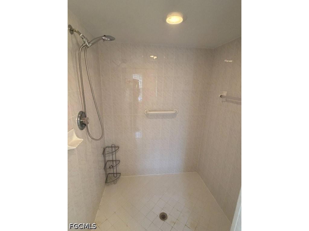3923 SE 10th Place Cape Coral FL 33904 2026027917 image10