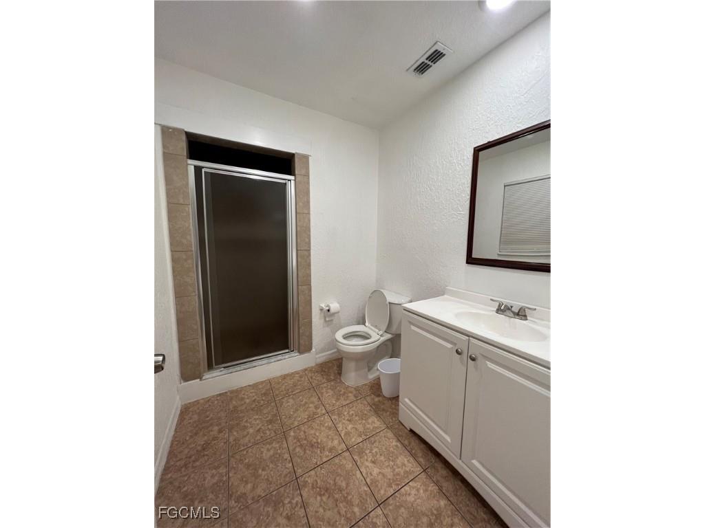 3923 SE 12th Avenue Cape Coral FL 33904 2025022877 image4