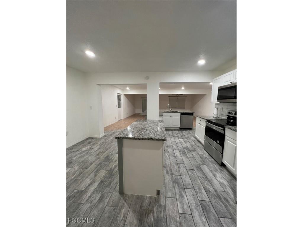 3923 SE 12th Avenue Cape Coral FL 33904 2025022877 image6