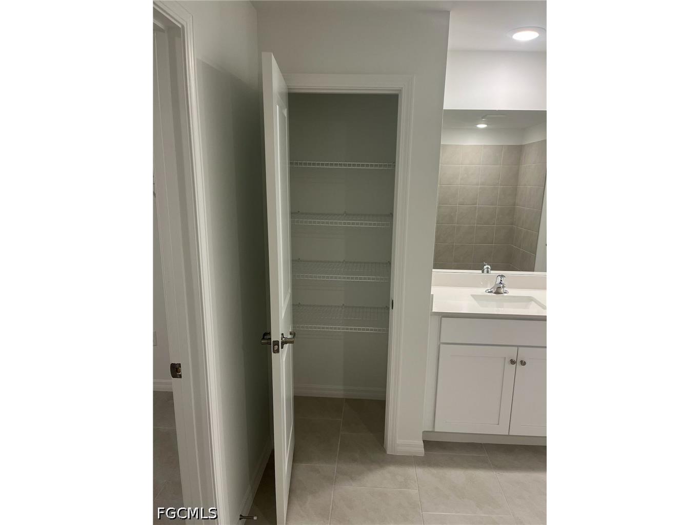 3924 NE 17th Avenue Cape Coral FL 33909 2026023367 image31