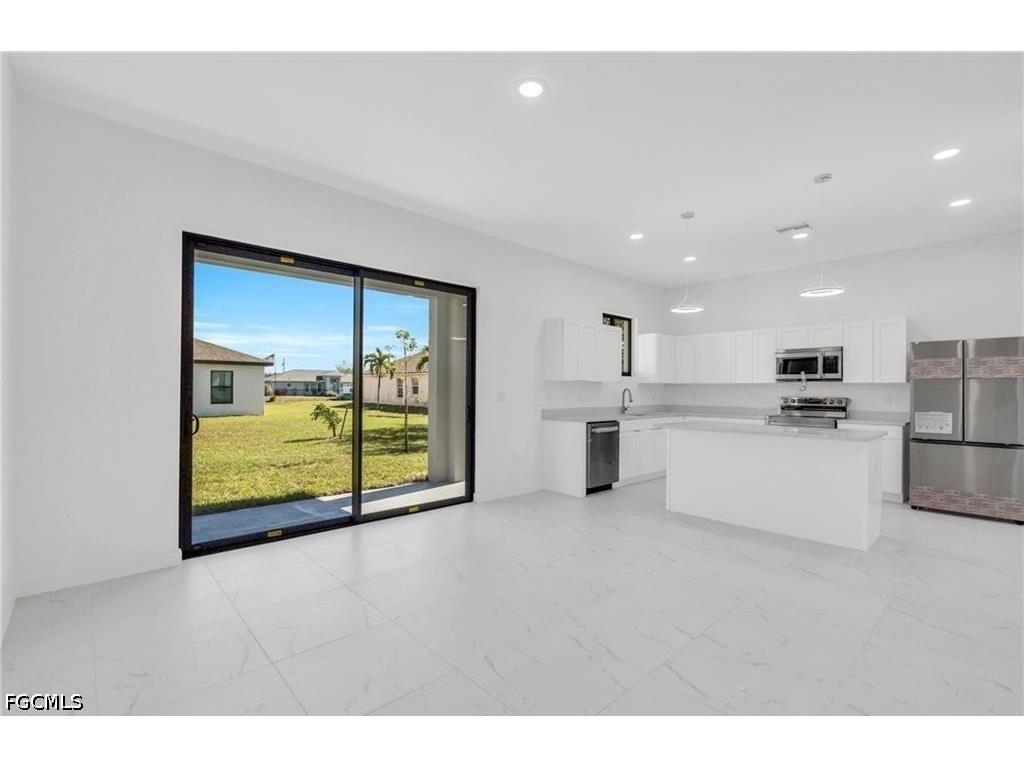 3924 NW 38th Street Cape Coral FL 33993 2026021955 image15