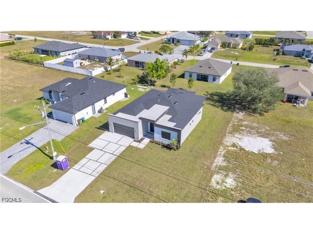 3924 NW 38th Street Cape Coral FL 33993 2026021955 image5