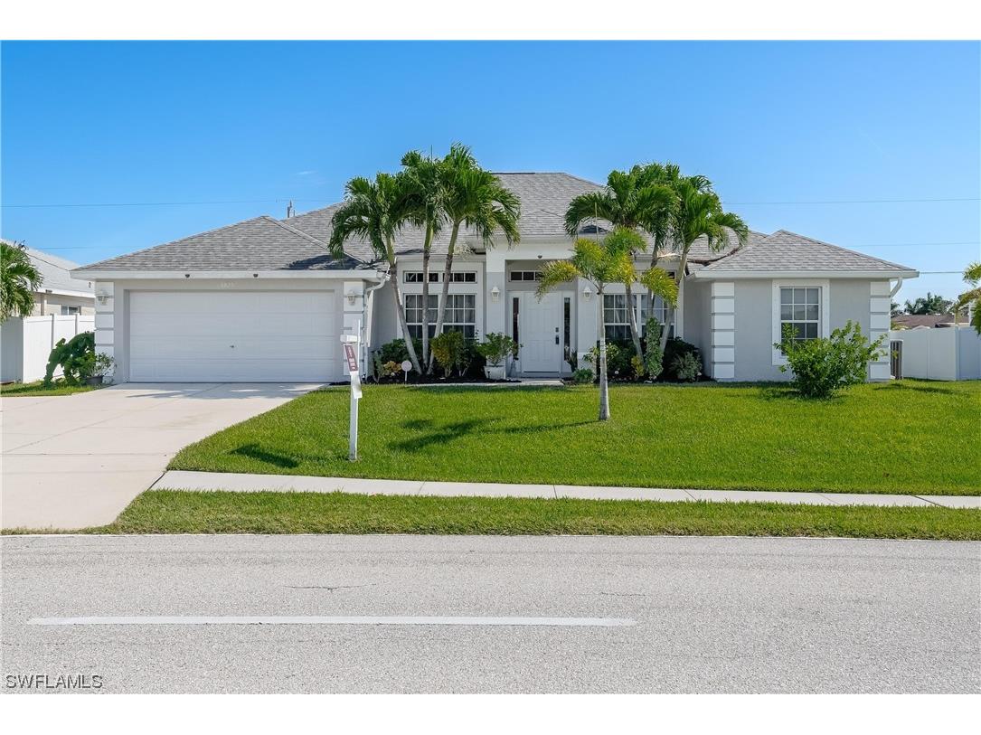 3925 Agualinda Boulevard Cape Coral FL 33914 223071172 image1