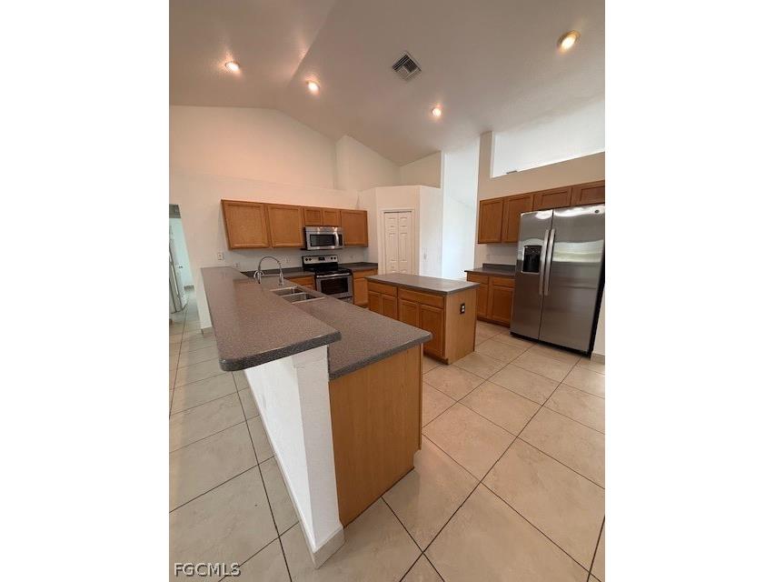 3925 E Gator Circle Cape Coral FL 33909 2026012998 image2