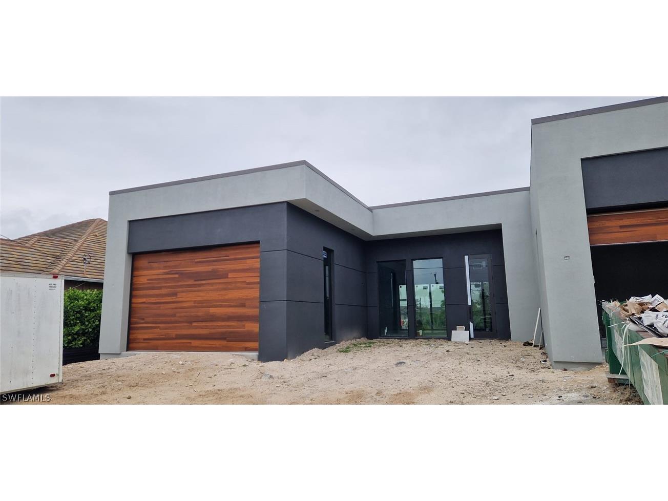 3925 SW 20th Avenue Cape Coral FL 33914 224041217 image1