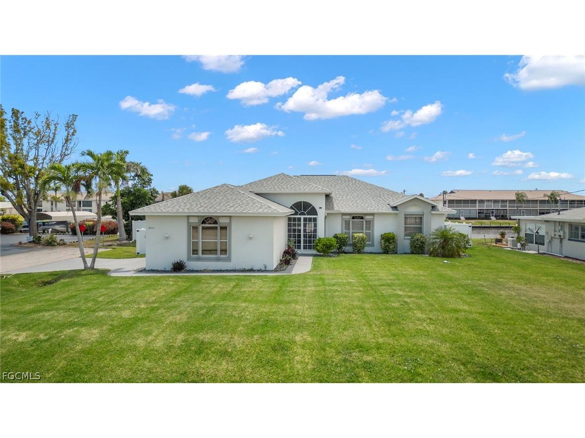 3926 SE 12th Avenue Cape Coral FL 33904 2026011759 image2