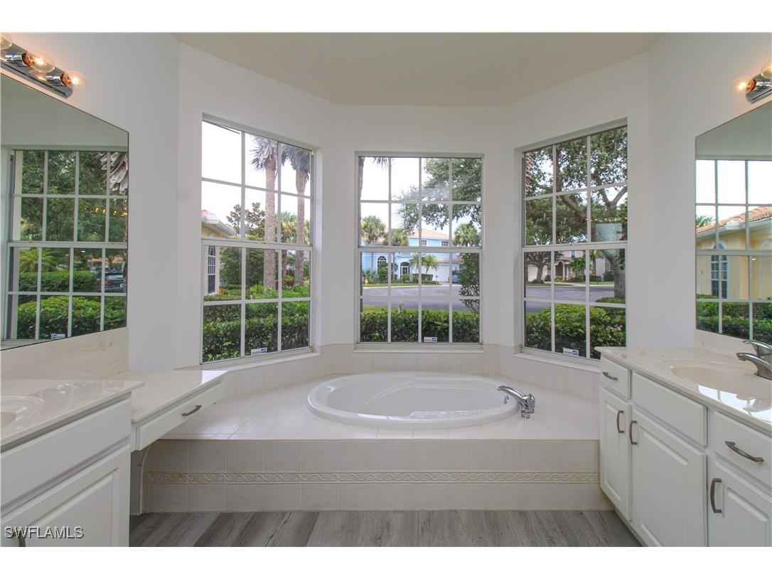 3927 Aurora Court Naples FL 34116 225084584 image19