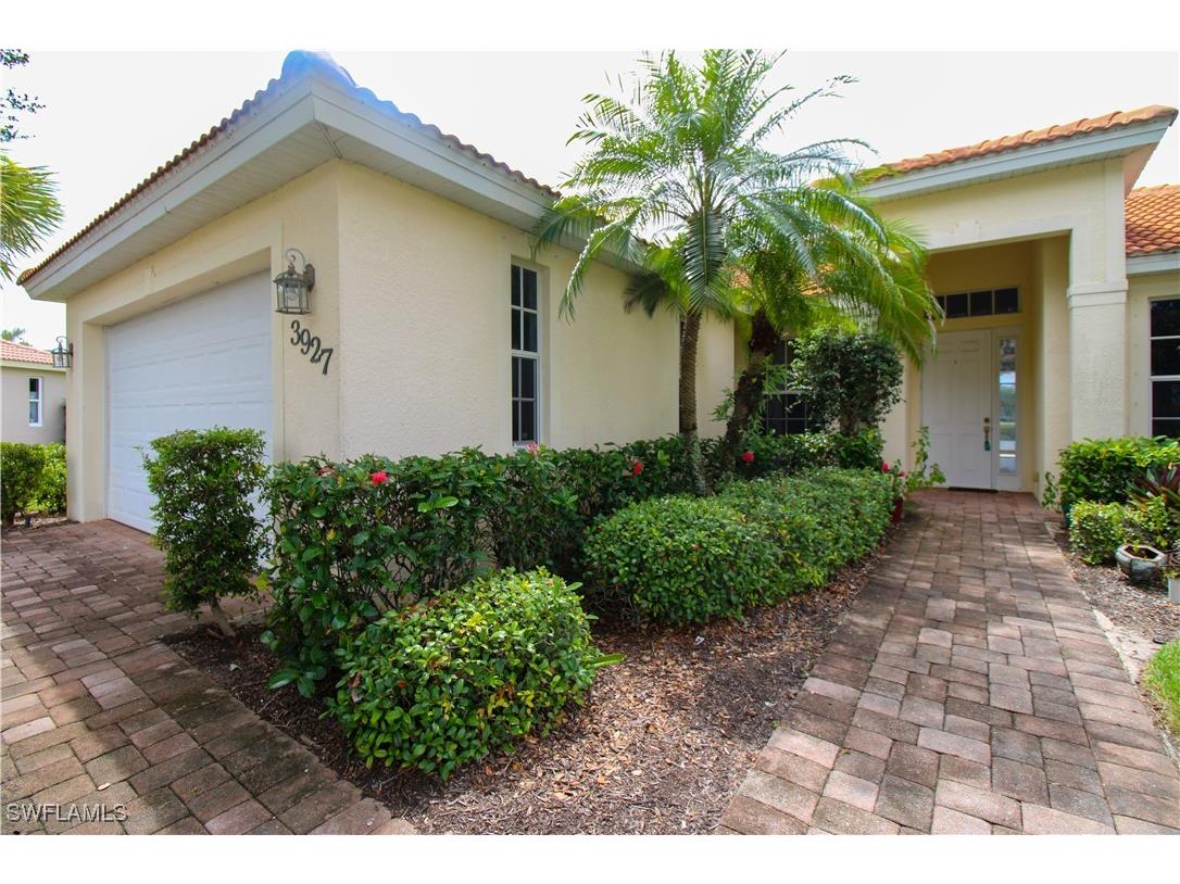 3927 Aurora Court Naples FL 34116 225084584 image2