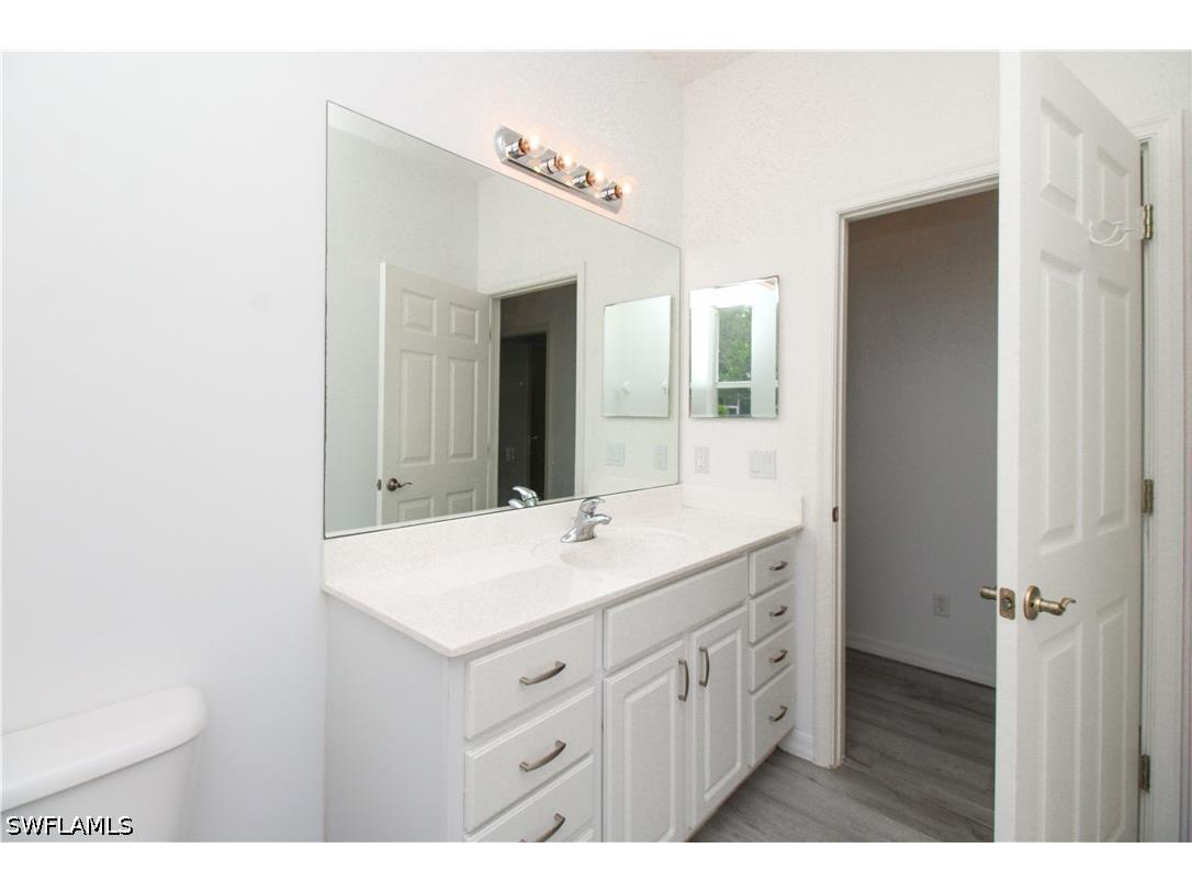3927 Aurora Court Naples FL 34116 226019828 image17