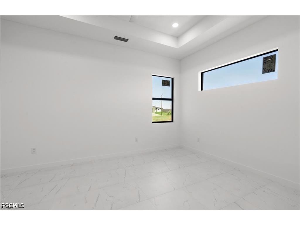 3927 NW 40th Terrace Cape Coral FL 33993 2026019865 image15