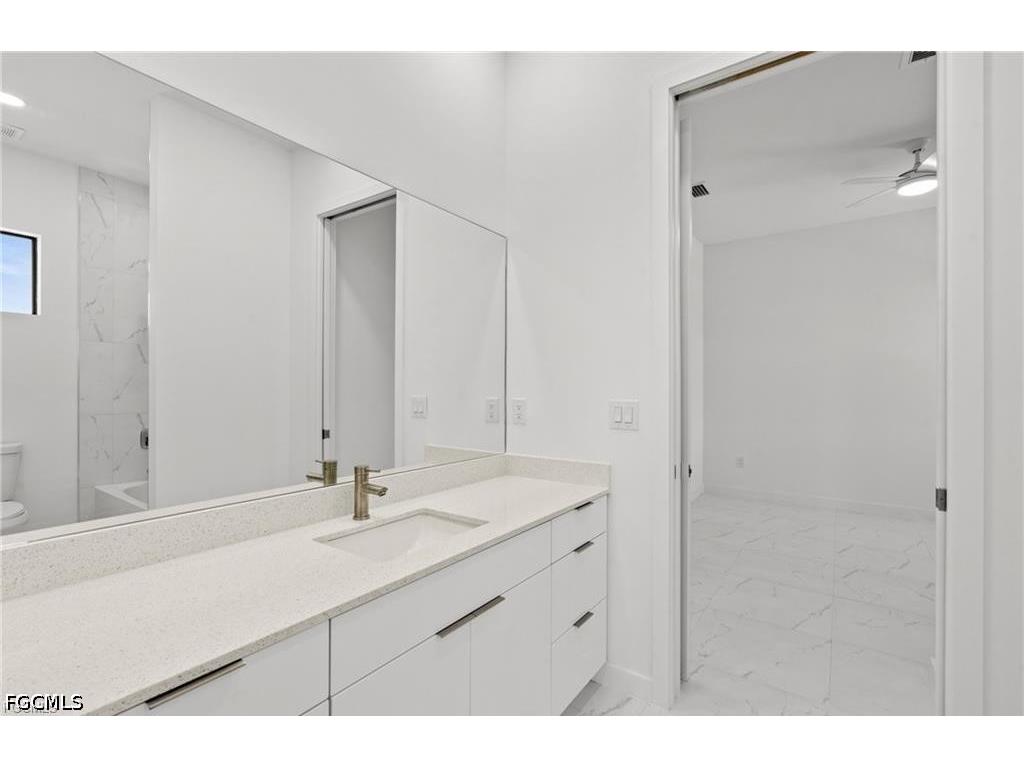 3927 NW 40th Terrace Cape Coral FL 33993 2026019865 image21