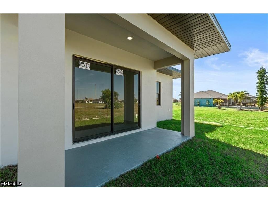 3927 NW 40th Terrace Cape Coral FL 33993 2026019865 image28